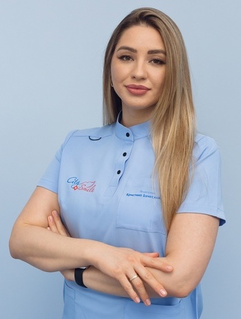 Стоматология в Химках - Администратор Крымская Ю.Н. Поделится с вами позитивным настроением, всегда внимательна и аккуратна. Подскажет, порекомендует, запишет на прием к врачу